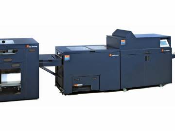 prodotto-cuci-piega-rifilo-booklet-makers-cuci-piega-automatica-1-23-28.jpg